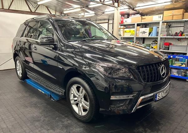 Mercedes-Benz ML cena 74900 przebieg: 167200, rok produkcji 2012 z Ostrowiec Świętokrzyski małe 379